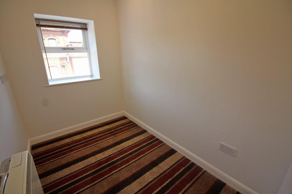 Apartment in Bolton - More