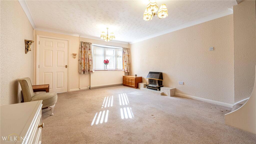 Queensway, Nuneaton, Warwickshire, CV10 photo 2
