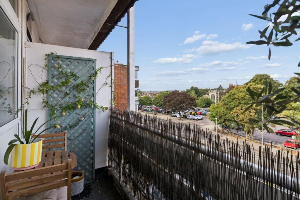 Apartment in Stevenage - View 2