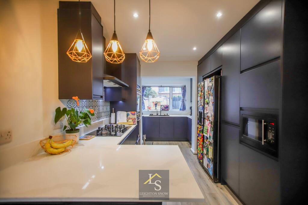 42 Delfur Road photo 3