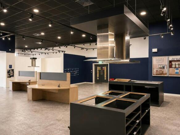 Showroom...jpg