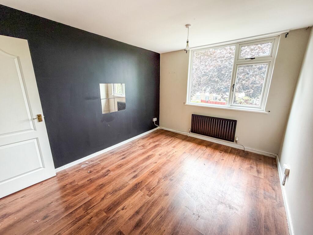House in Swindon - View 5