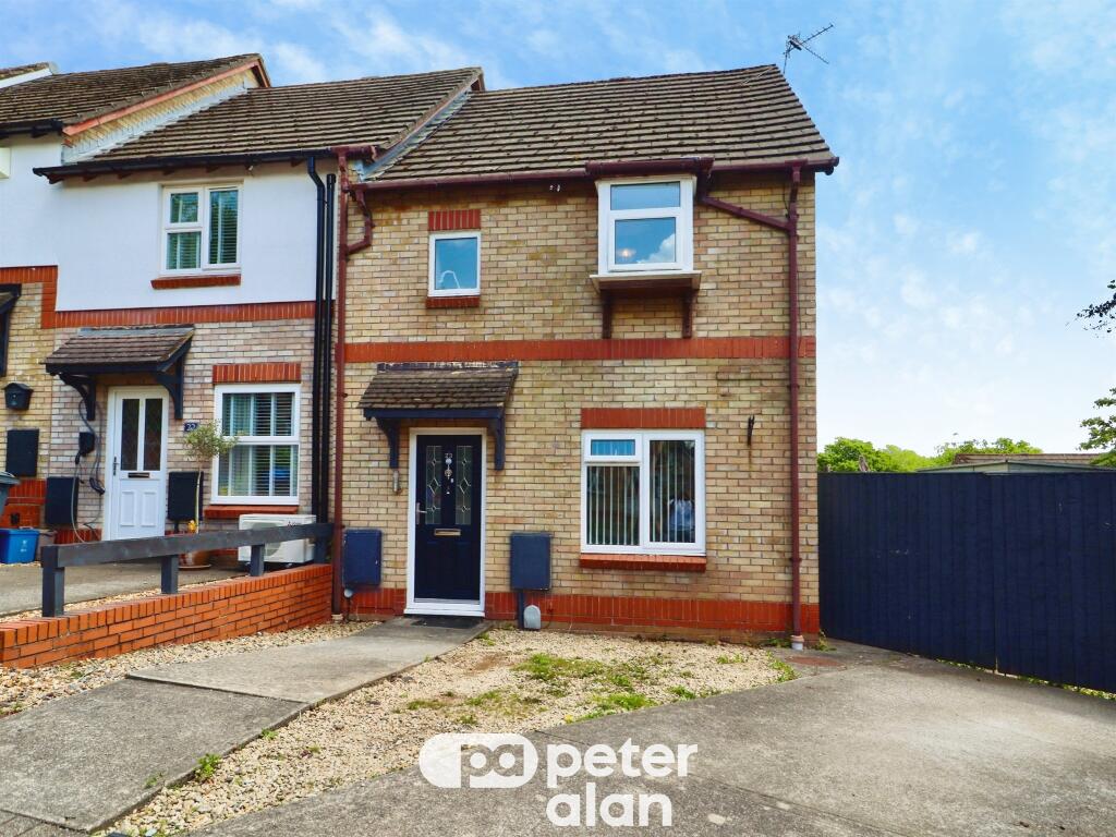 Main image of property: Clos Y Carlwm, Thornhill, Cardiff