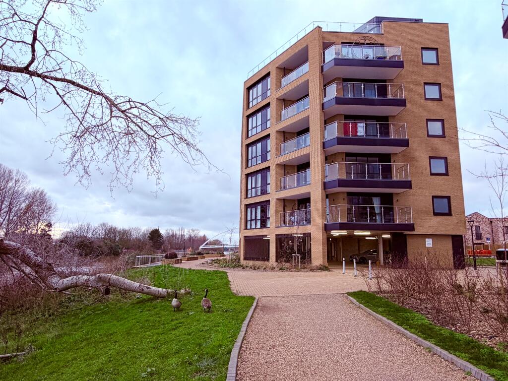 Main image of property: Trent Lane, Nottingham