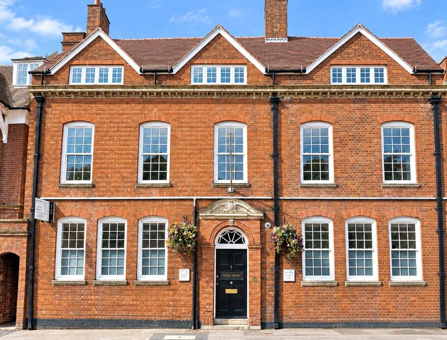 Main image of property: South Street, Farnham, Surrey, GU9