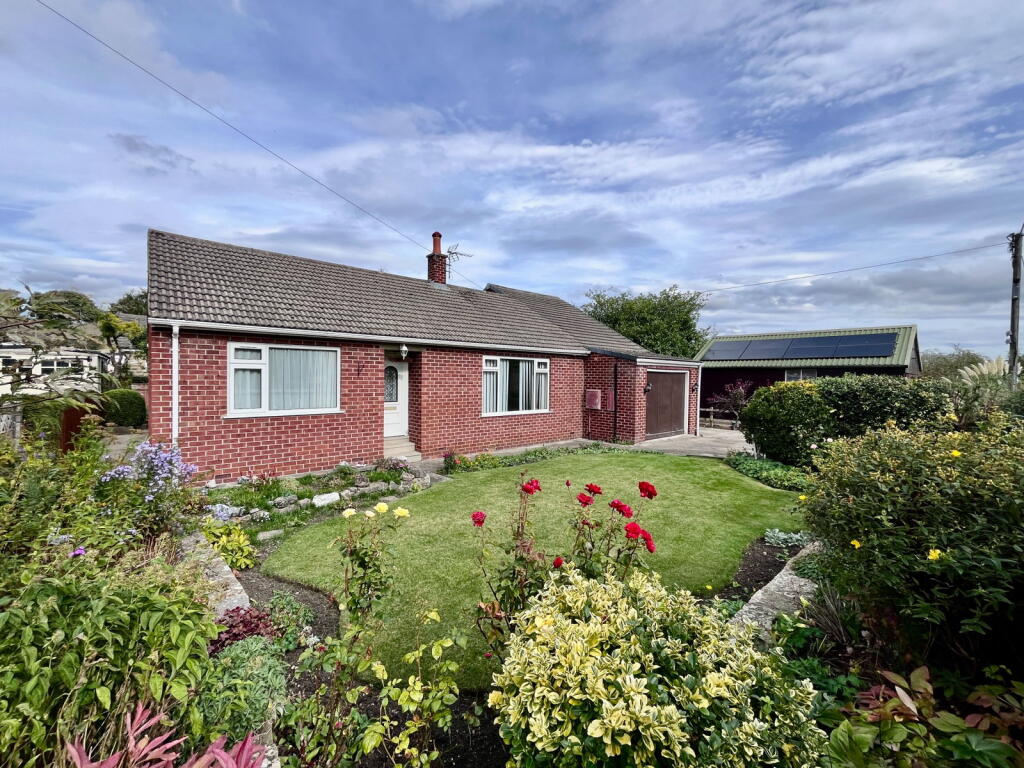 Main image of property: Chez Nous, South View Lane, Leyburn