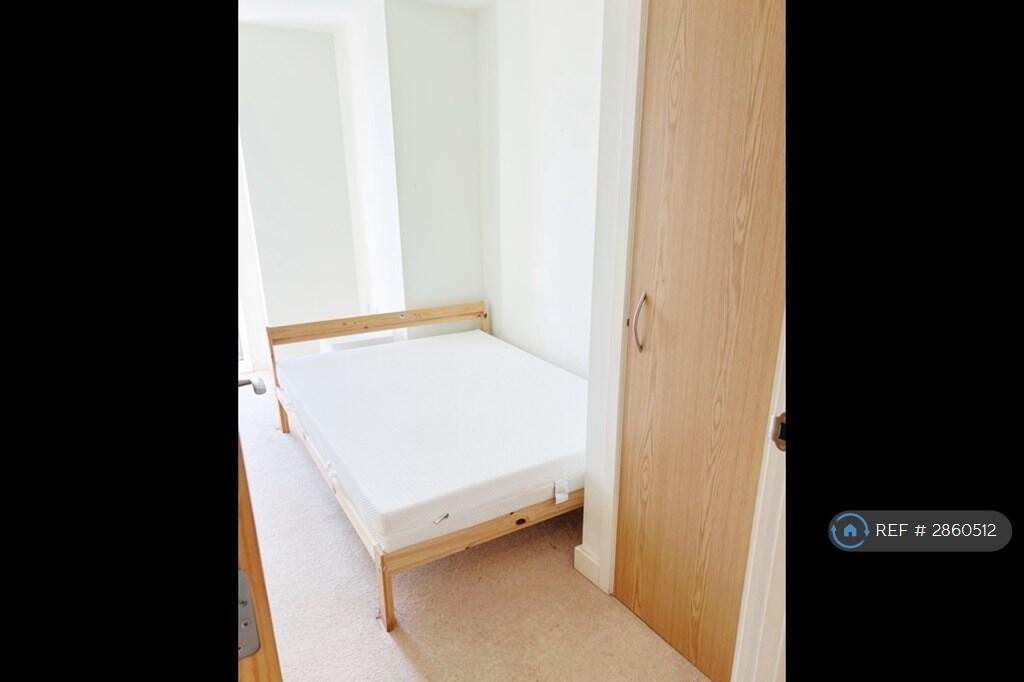 1 bedroom flat share for rent