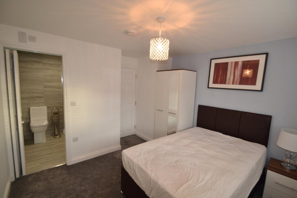 House in Northampton - View 3