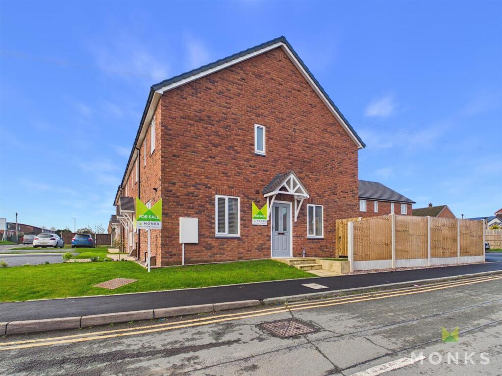 2-bed terraced on Monkmoor Road, Shrewsbury, £235,000
