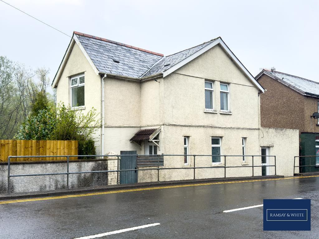 Main image of property: Aberdare Road, Mountain Ash, CF45 3PT
