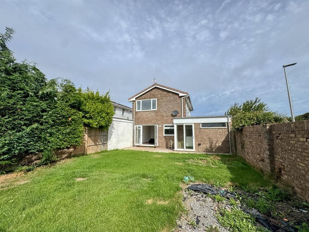 House in Weston-super-Mare, Mead Vale, Weston Village - View 4