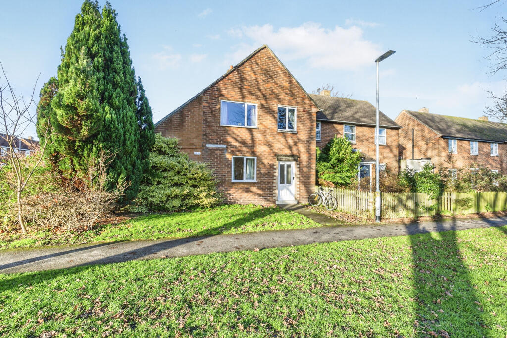 Main image of property: Finchale Road, Framwellgate Moor, DH1 5JH