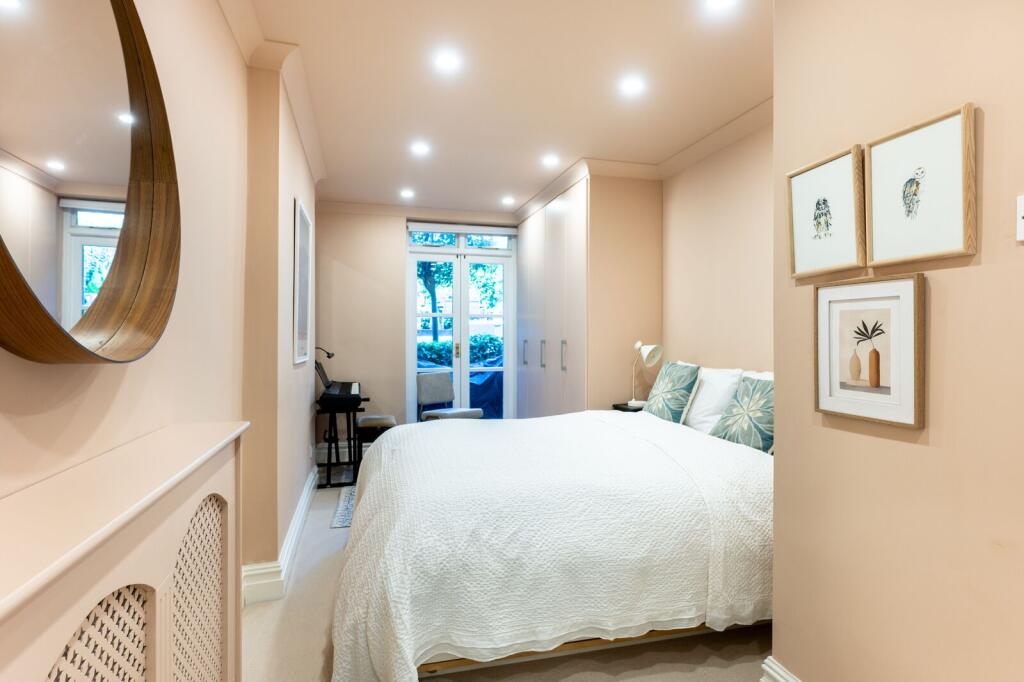 3 bedroom maisonette for rent
