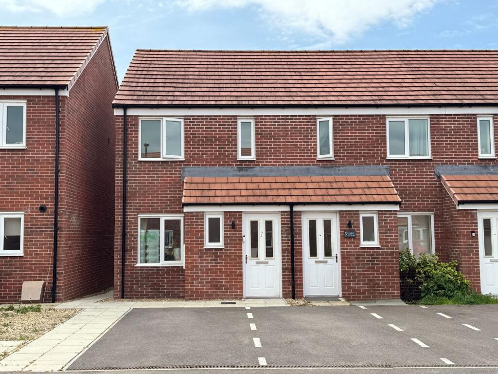 Main image of property: Allen Close, Grove, OX12