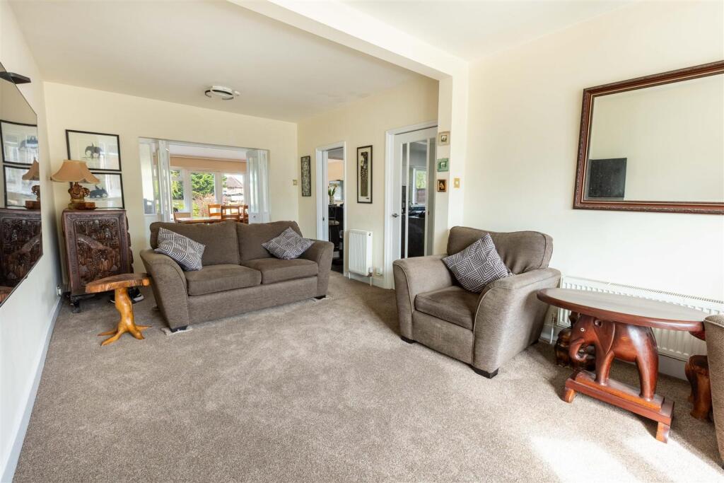 House in Solihull, West Midlands - More