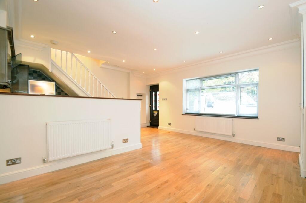 Main image of property: Rosebery Road, Muswell Hill, London, N10