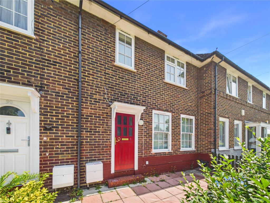Main image of property: Charlton Park Lane, London, SE7