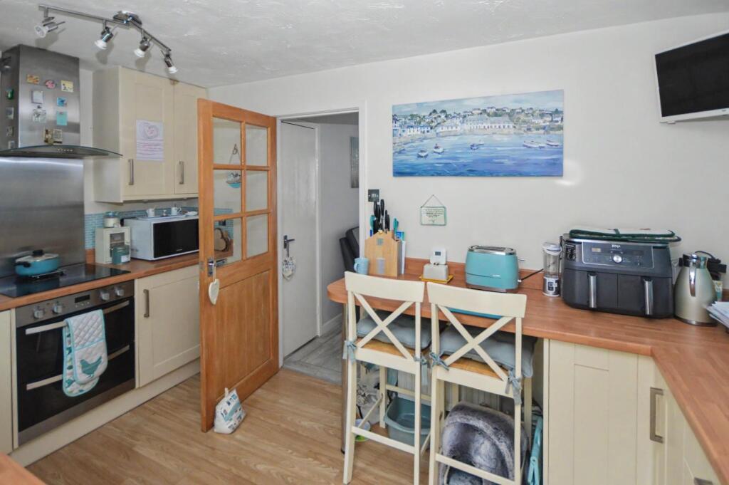 House in Earls Barton - View 5