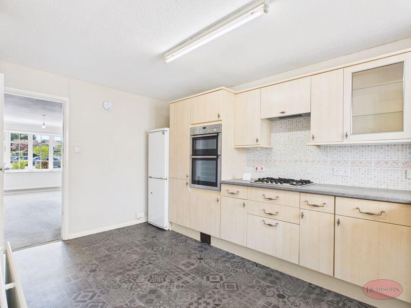 House in Christchurch, Bournemouth, Christchurch and Poole - View 2