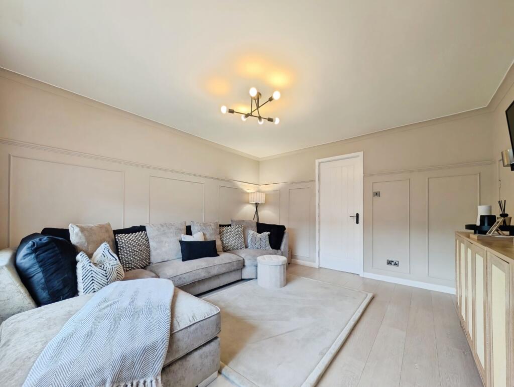 House in Holytown, Thankerton - View 2