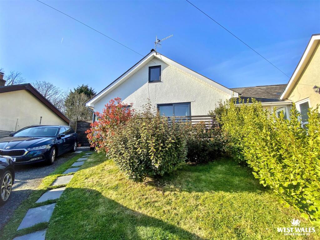 Main image of property: Valley Road, Saundersfoot