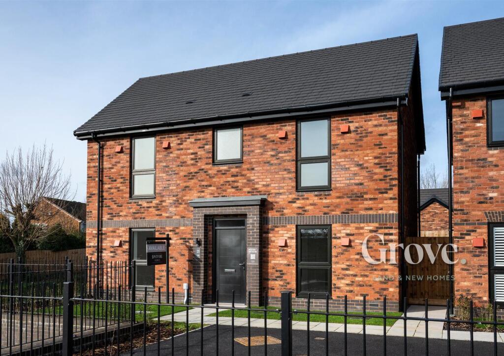 No 61, Maybank, Manor Way, Halesowen