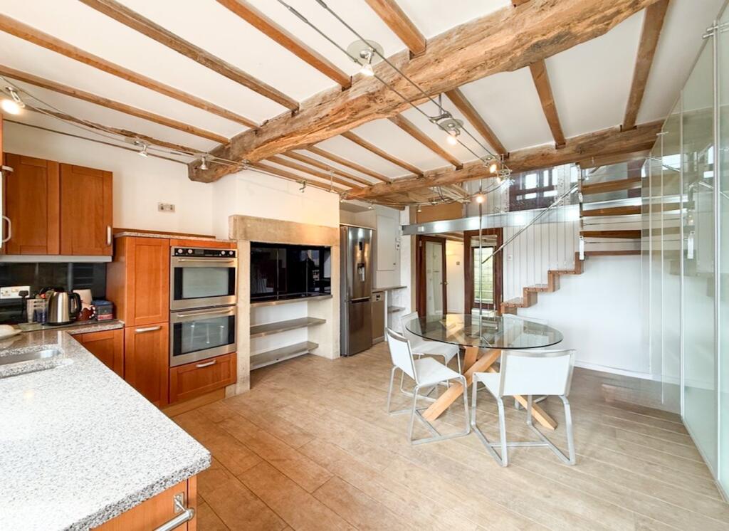 Upper Hagg, Thongsbridge/Honley, Holmfirth, HD9 - View 4