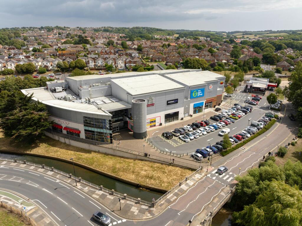 Unit3_4a_Coppins Bridge Retail Park Newport.jpg