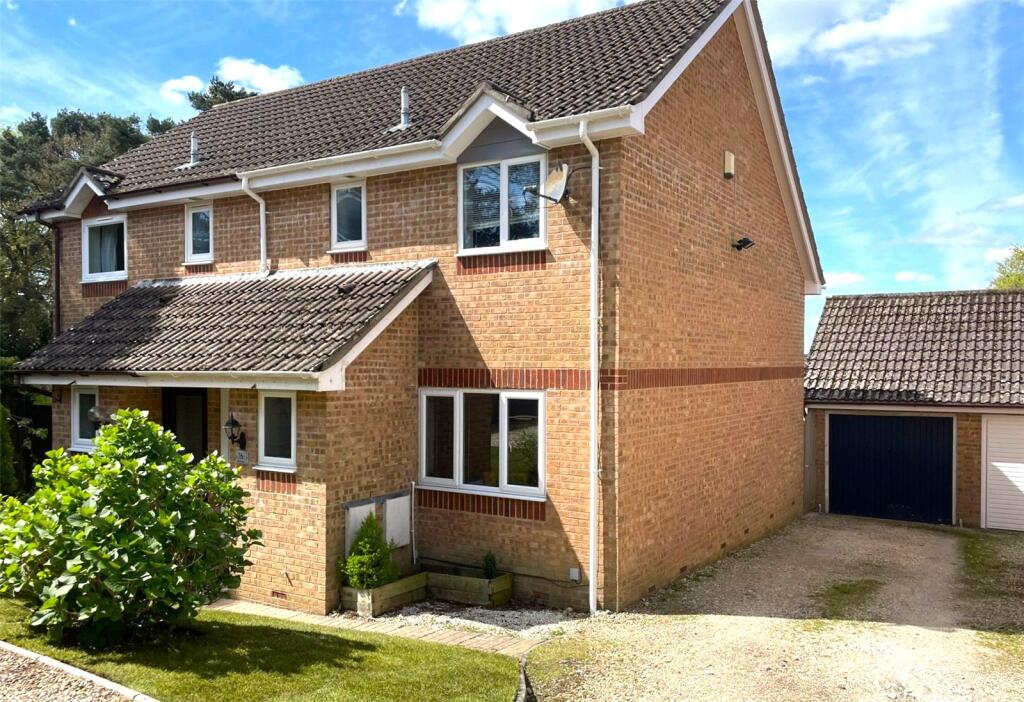 Main image of property: Oak Close, Corfe Mullen, Wimborne, Dorset, BH21