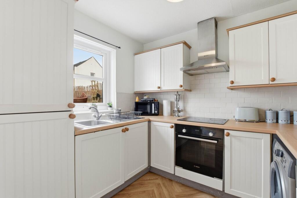 House in Dundonald, South Ayrshire - More