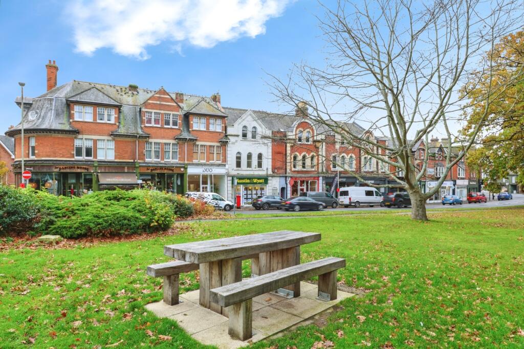 Main image of property: Station Road, Ashley Cross, Lower Parkstone, Poole, BH14