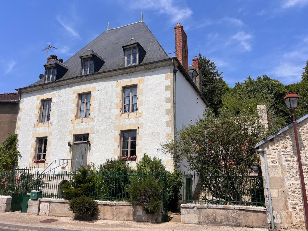 Main image of property: Poitou-Charentes, Vienne, Charroux
