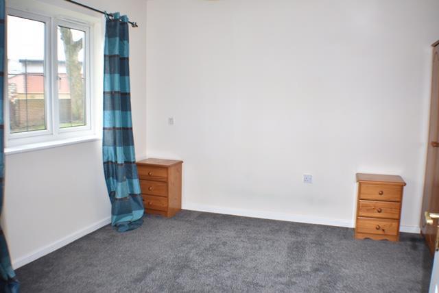 Apartment in Leeds - View 5