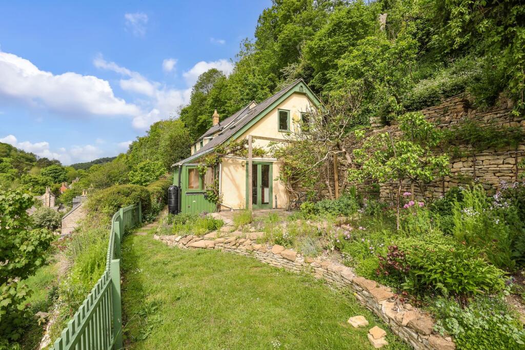 Main image of property: High Street, Chalford, GL6