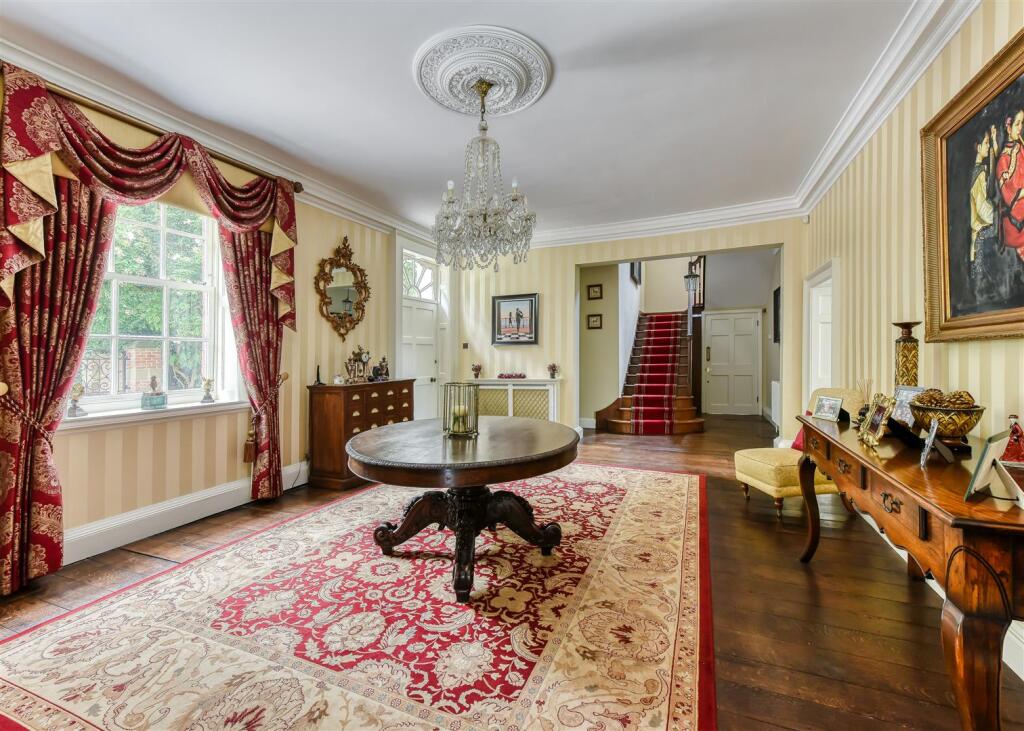 House in Wolverhampton - View 4