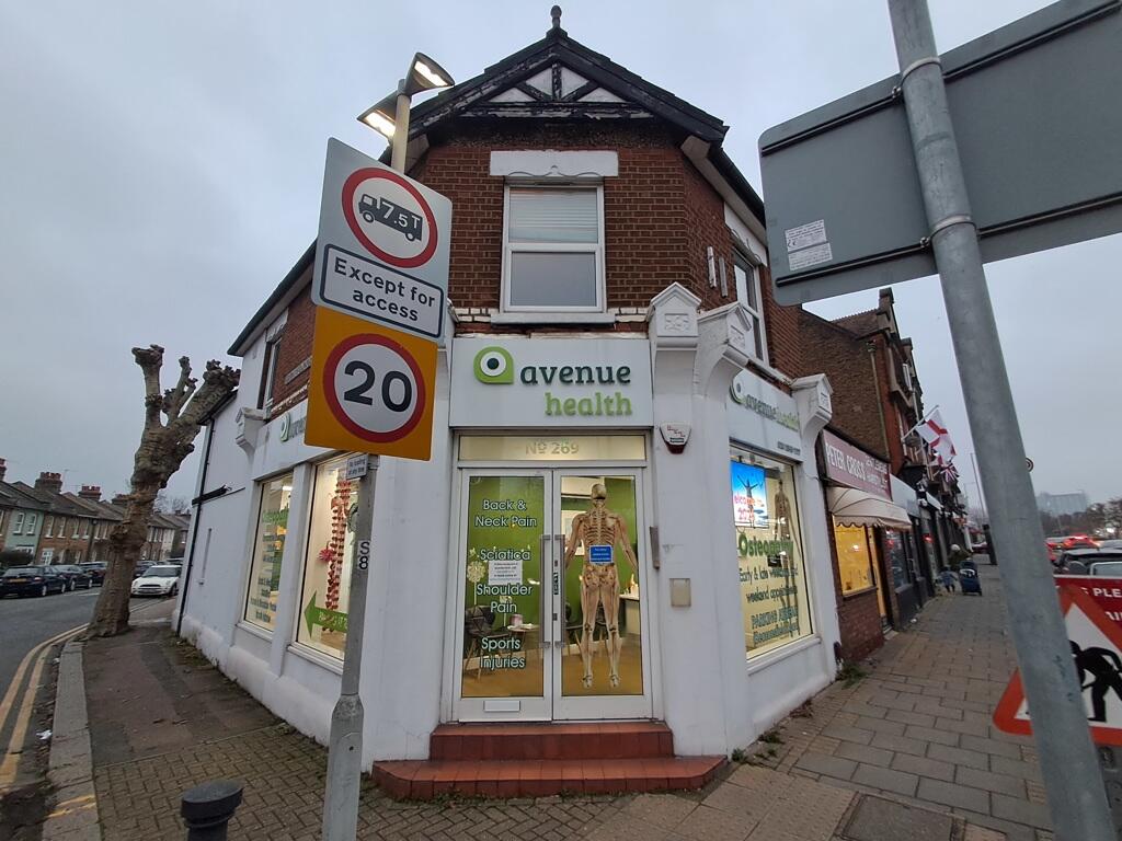 Main image of property: 269 Ewell Road, Surbiton, KT6 7AB