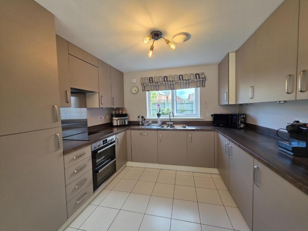 House in Northampton - View 5