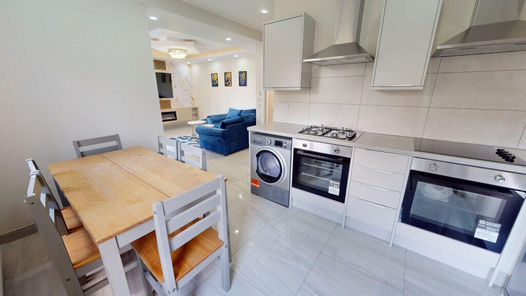 House in Birmingham - View 3