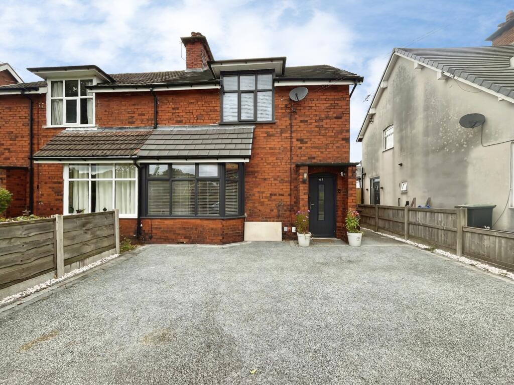 Main image of property: Wood Street, Glossop, Derbyshire, SK13