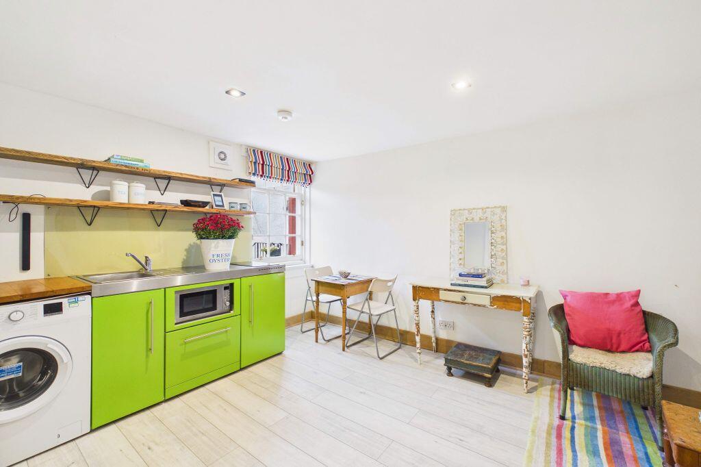16 Lawson Court, Dunbar, EH42 1JT photo 4
