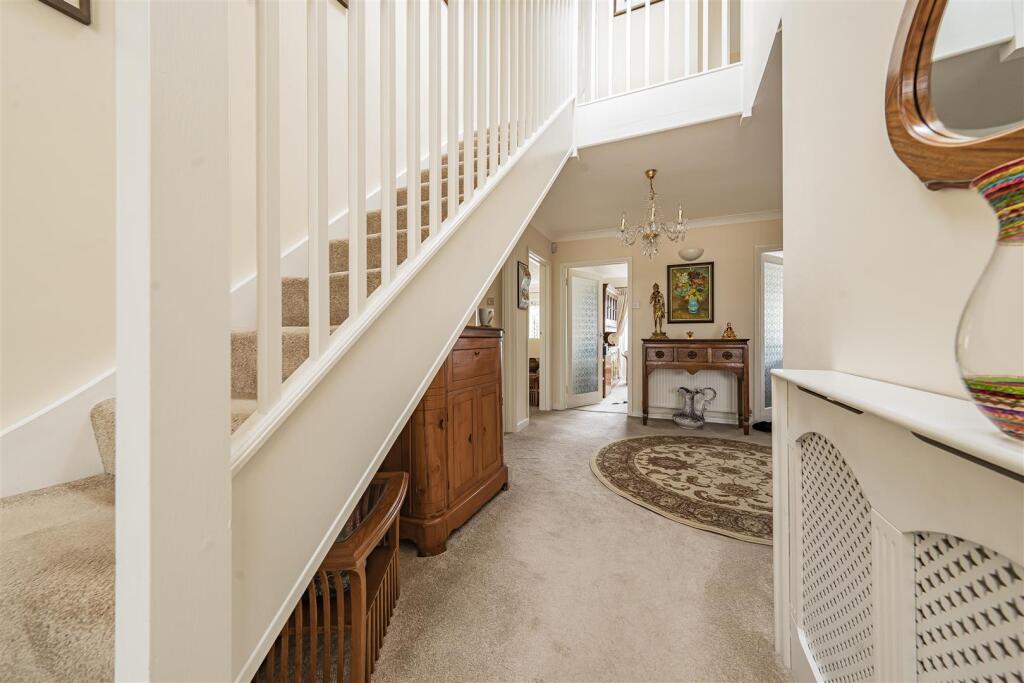House in St Albans - View 2