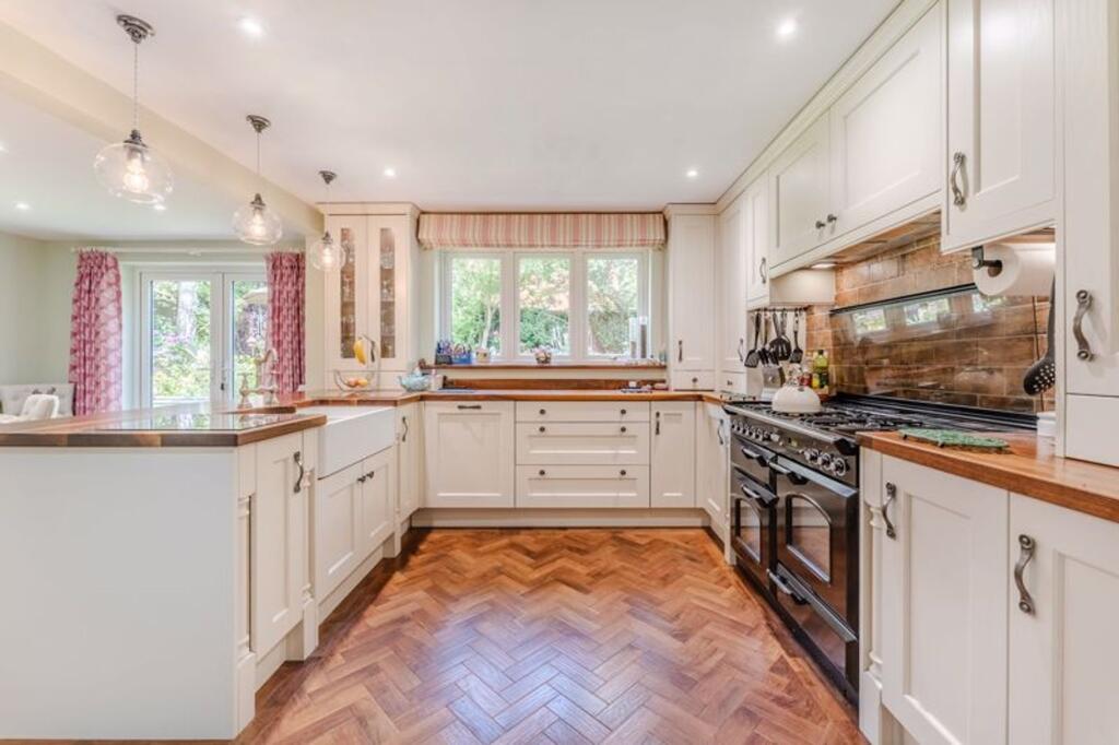 House in Leicester - More