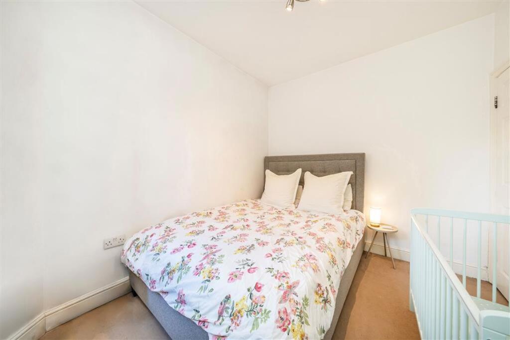 Apartment in London, Myatt's Fields, Oval - View 5