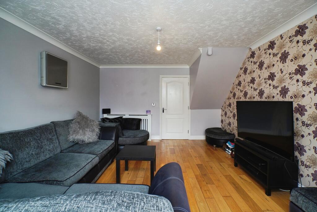 Elder Close, Witham St Hughs, Lincoln, LN6 - View 2