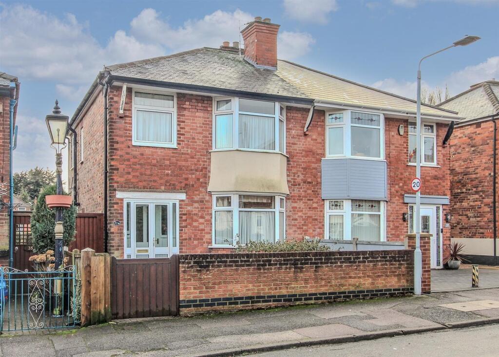 Main image of property: Cliff Road, Carlton, Nottingham