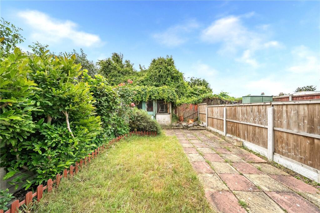 House in London - View 2