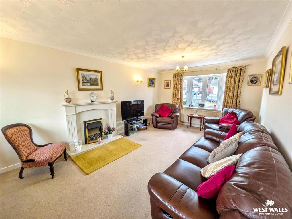 House in Swansea - More