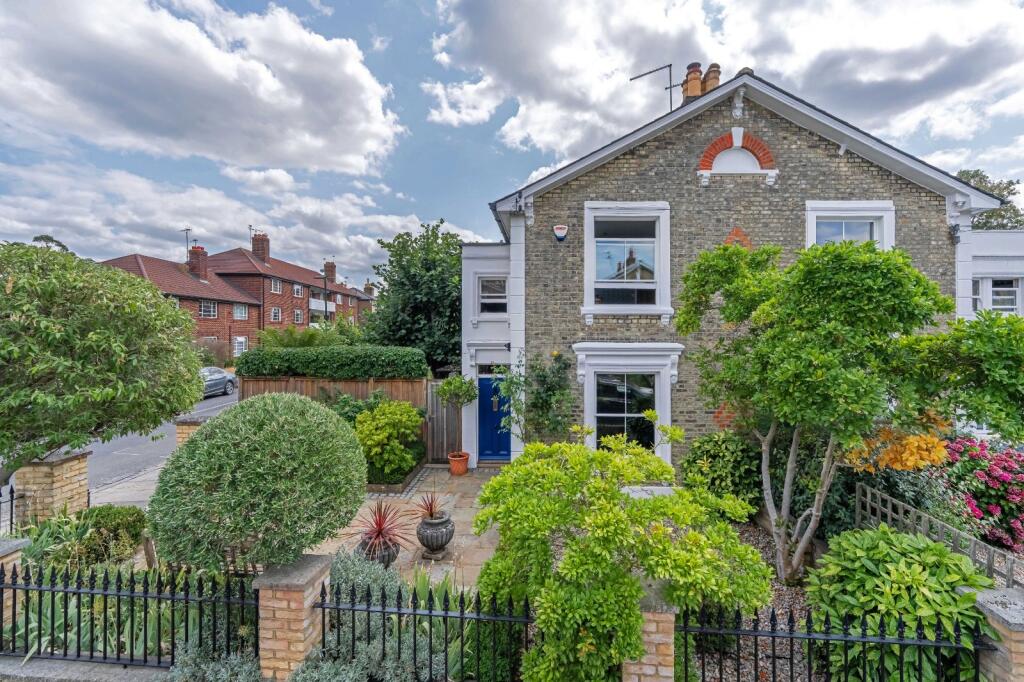 Main image of property: Townshend Terrace, Richmond, TW9