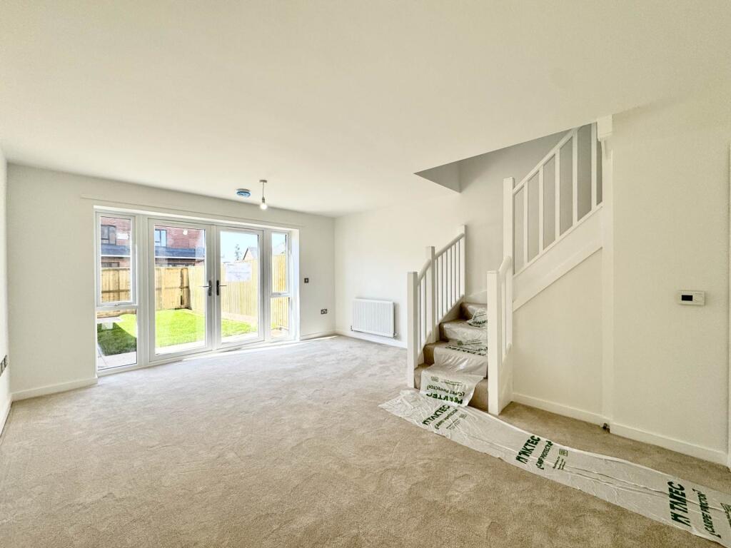 House in Bolton, Middlebrook, Horwich - View 4