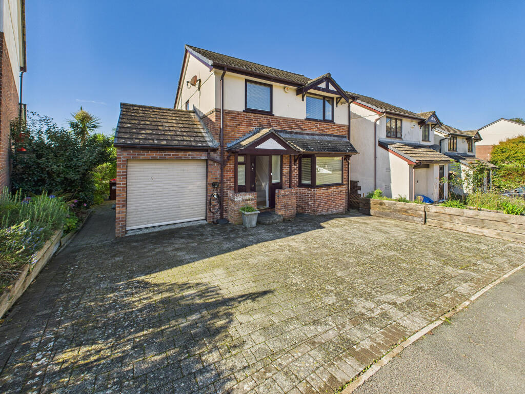 Main image of property: Fairfields, East Looe, Cornwall